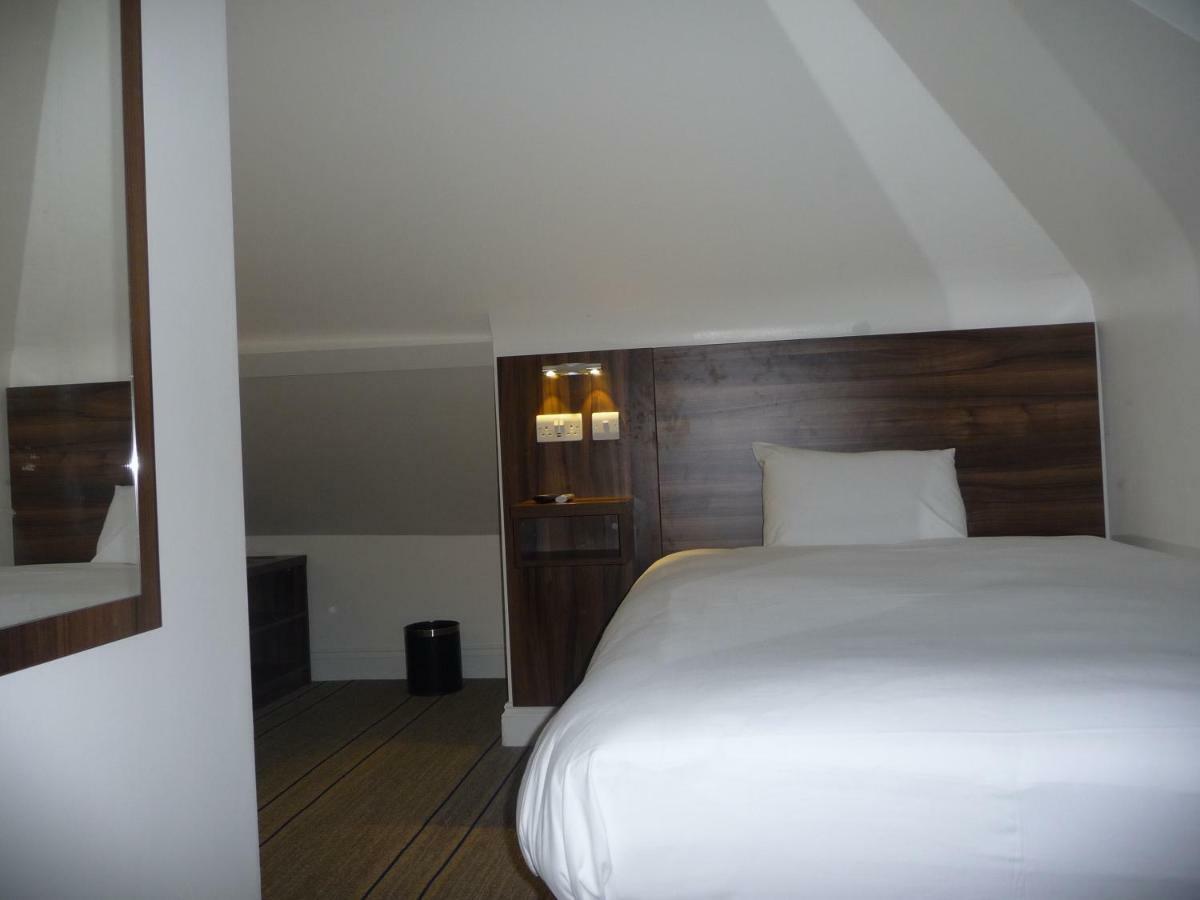 Heathrow-Windsor Guest House Slough Ngoại thất bức ảnh