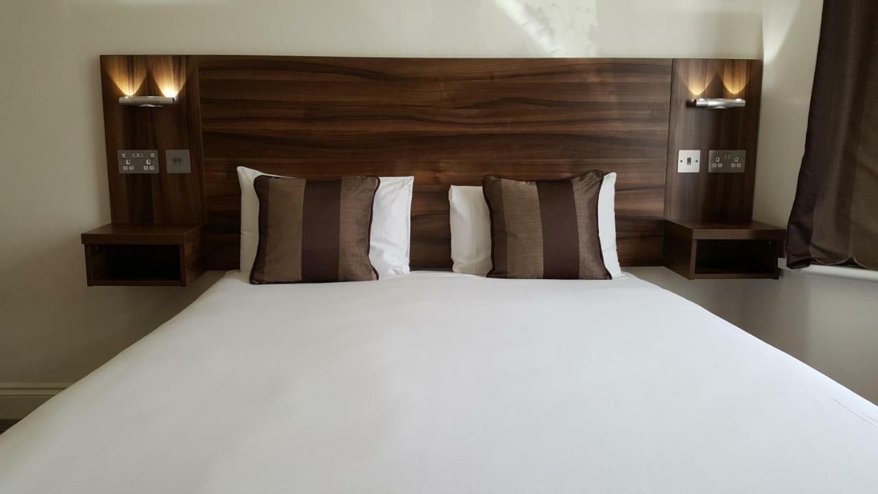 Heathrow-Windsor Guest House Slough Ngoại thất bức ảnh