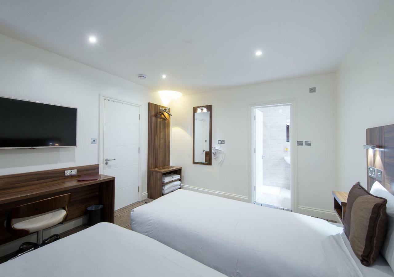 Heathrow-Windsor Guest House Slough Ngoại thất bức ảnh