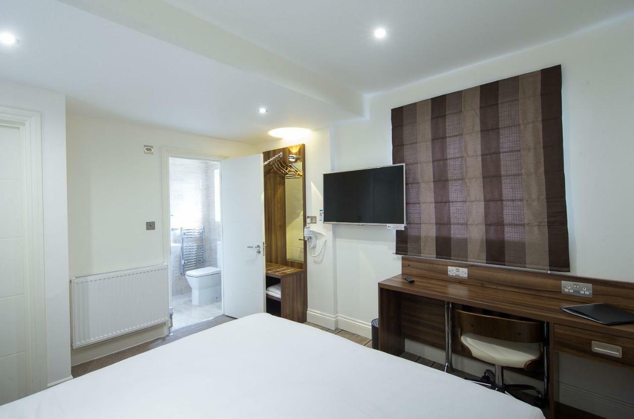 Heathrow-Windsor Guest House Slough Ngoại thất bức ảnh