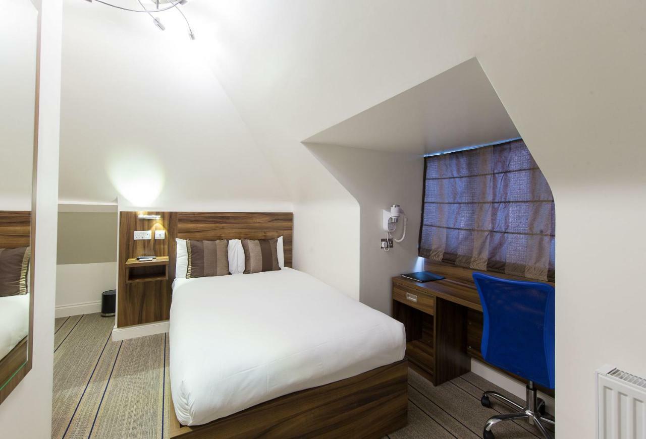 Heathrow-Windsor Guest House Slough Ngoại thất bức ảnh